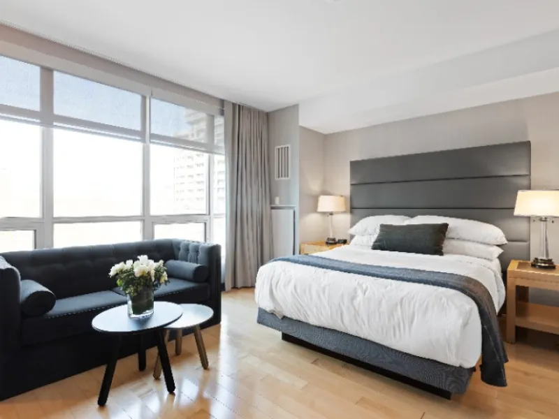 Hotel-Room-Image-8-1