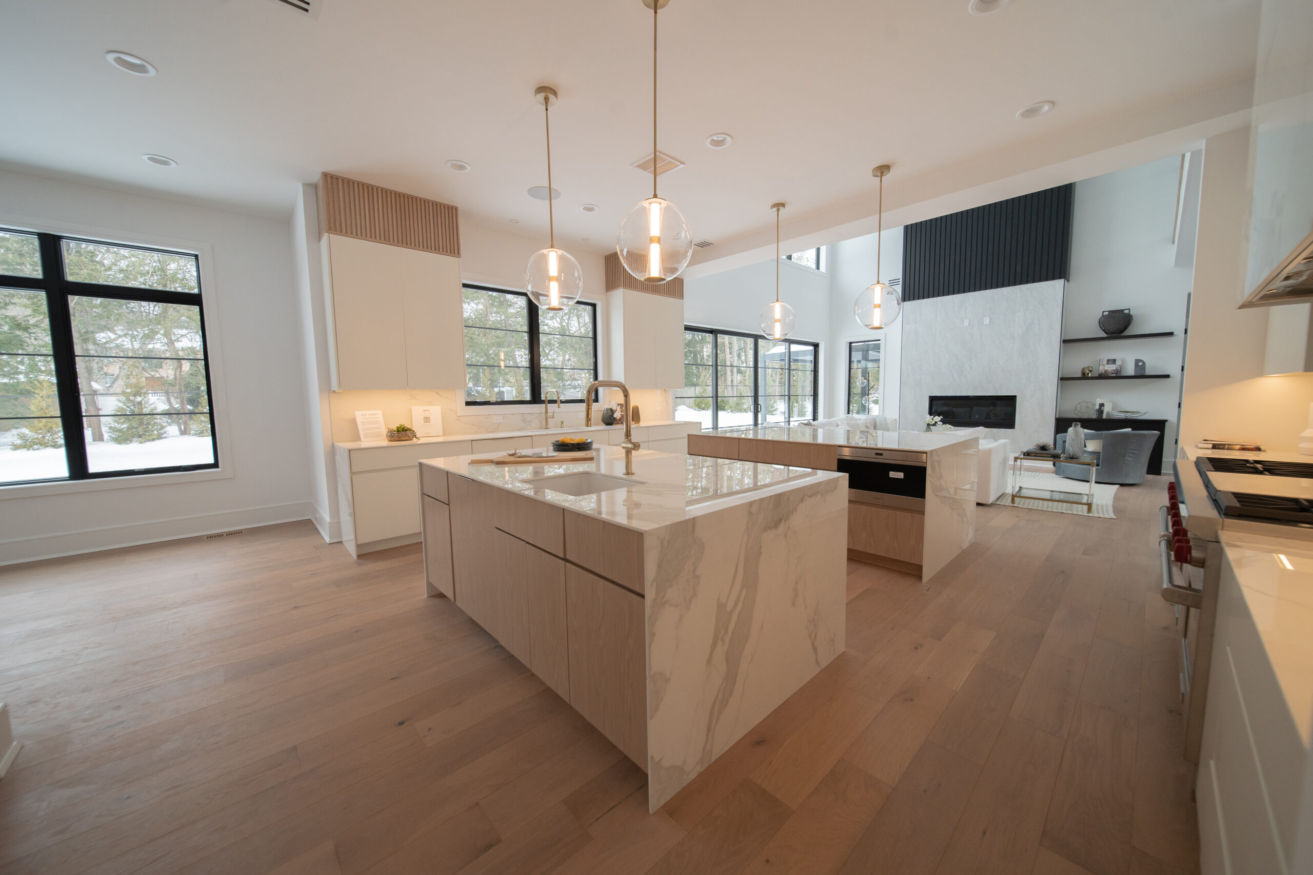 Modern luxury cabinets